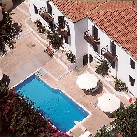 Spetses Retreat Accommodation Exterior photo