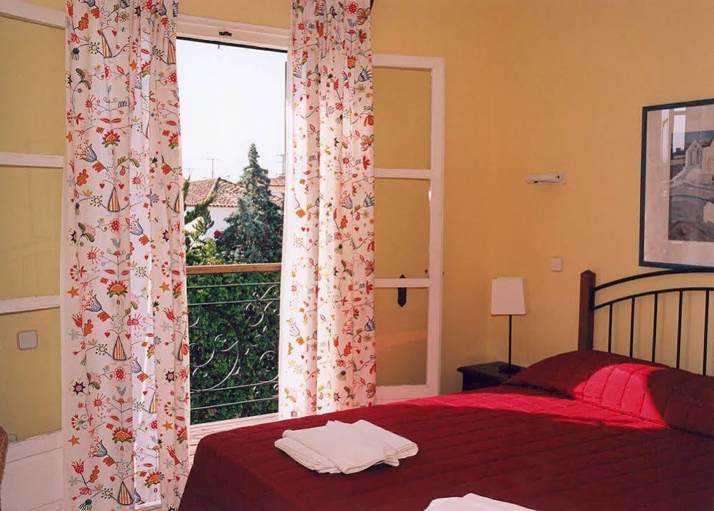 Spetses Retreat Accommodation Exterior photo